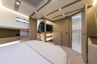 Motor boat by Pardo Yachts model 50 - photo 8