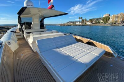 2 cabin 4 guest inflatable boat in Mare adriatico, Italy - boat image 6