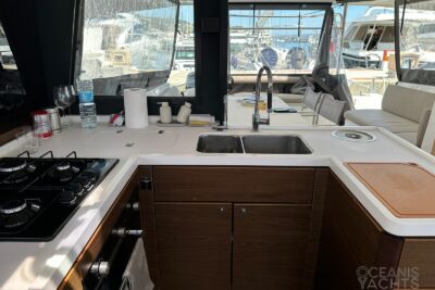 6 berth boat for sale in Liguria, Italy - photo 9