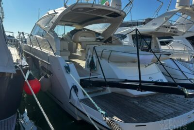 Used Cranchi 44 Ht in Liguria, Italy - photo 3