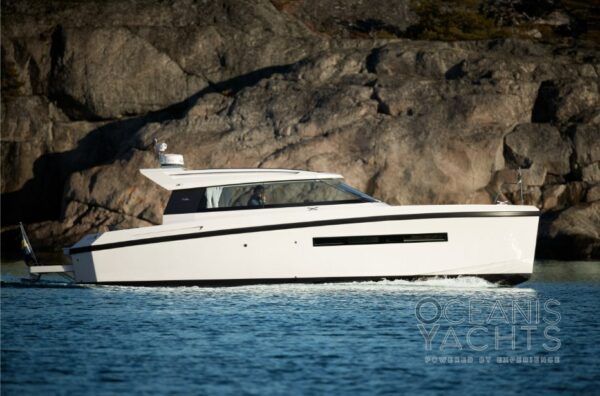 Delta Powerboats 33 Coupé Barca A Motore – 2 cabine (2024)