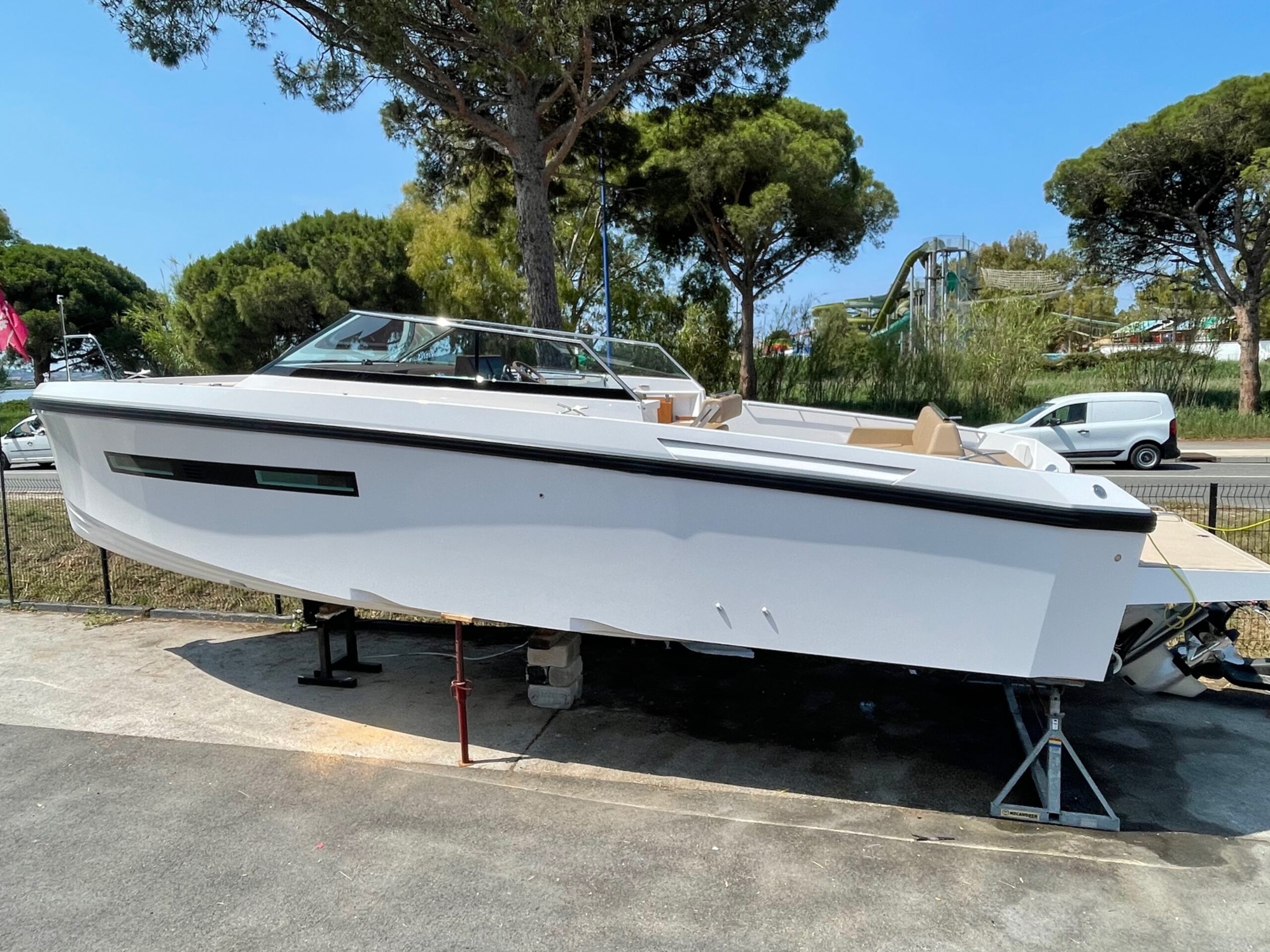 Delta Powerboats 33 Open Barca A Motore – 2 cabine (2023)