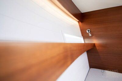 10.95m Delta Powerboats 33 Open yacht - photo 14