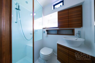 3 cabin 6 guest motor boat in Italy - boat image 16