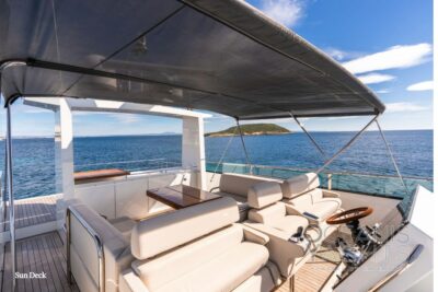 Motor boat by Delta Powerboats model 88 Carbon - photo 8