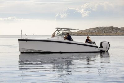 8.05m Delta Powerboats T26 yacht - photo 4