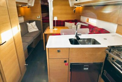 Used Elan Line E5 in Liguria, Italy - photo 13