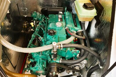 Elan Line E5 2019 yacht in Liguria, Italy - image 17