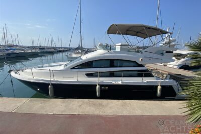 Used Fairline Squadron 42 2011 for sale - boat image 1