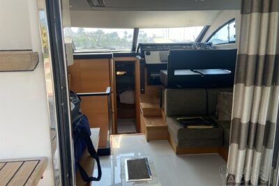 Used Fairline Squadron 42 2011 for sale - boat image 11