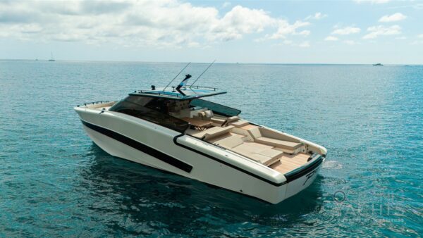 Fiart Mare P58 Barca A Motore – 2 cabine (2024)