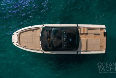 2 cabin motor boat - boat image 5