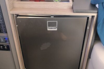 Sailing boat by Fountaine Pajot model Isla 40 - photo 8