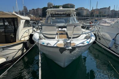 Used Jeanneau Cap Camarat 10.5 Wa in Liguria, Italy - photo 3