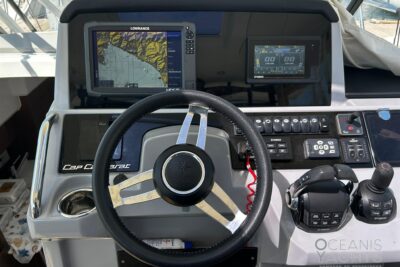 2 berth boat for sale in Liguria, Italy - photo 9