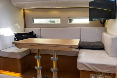 6 berth boat for sale in Liguria, Italy - photo 9