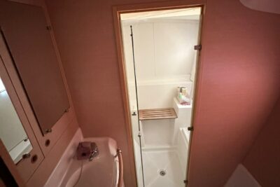 Lagoon 380 S2 2010 yacht in Liguria, Italy - image 17