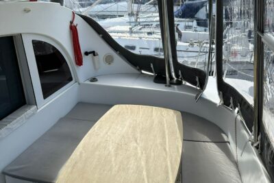 Sailing boat by Lagoon model 380 S2 - photo 8