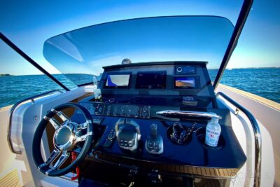 2 cabin motor boat - boat image 15