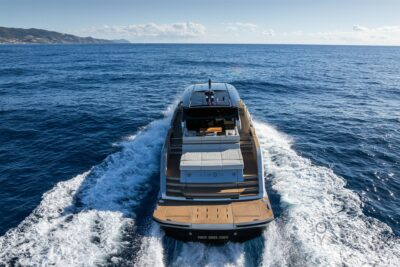4 cabin motor boat - boat image 5