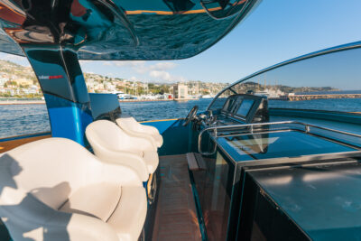 Motor boat by Solaris model 48 Open - photo 8