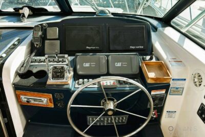 Used Tiara Yachts 4200 Open 2005 for sale - boat image 11