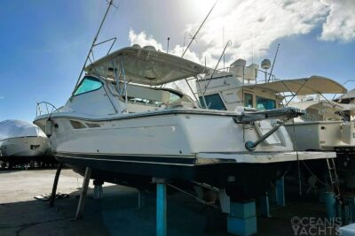 Used Tiara Yachts 4200 Open in Liguria, Italy - photo 3