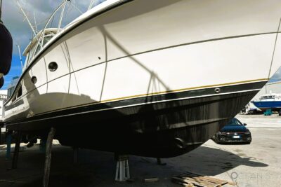 2 cabin motor boat - boat image 5