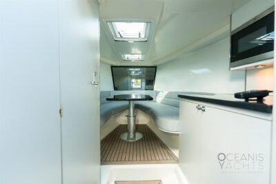 Van Dutch 40 2009 yacht in Italy - image 7