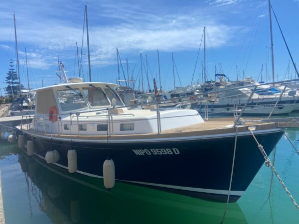 Grand Banks Eastbay 43 – Catamarano – 2 cabine (2002)