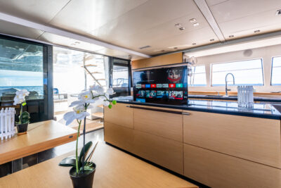 0 berth boat for sale in Sanremo (France) - photo 9