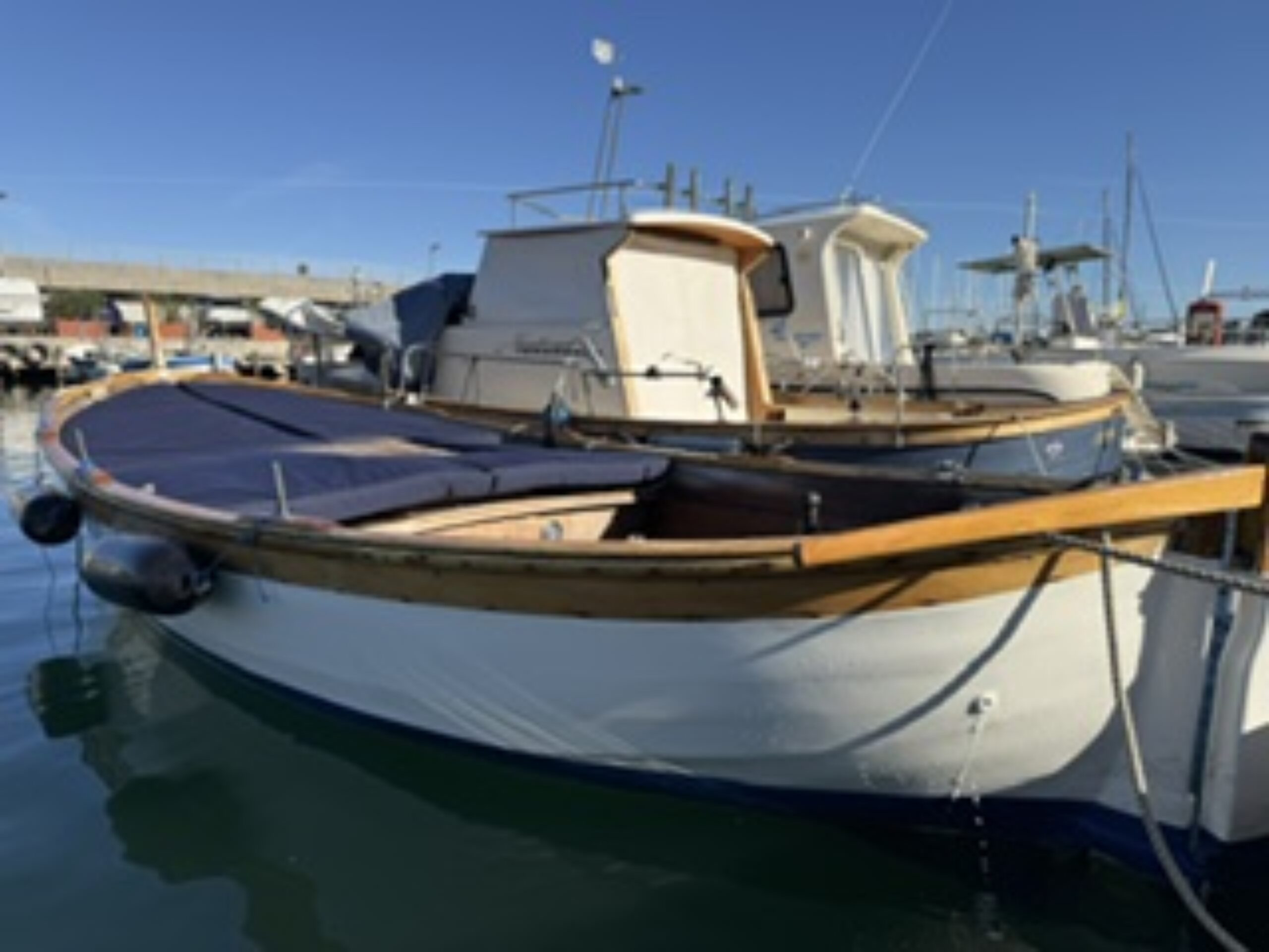 Di Capua Gozzo Di Capua 0 Cabin Motor Boat (1988)