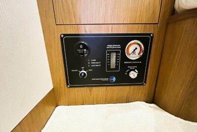 Barca a motore 3 cabine - immagine 25