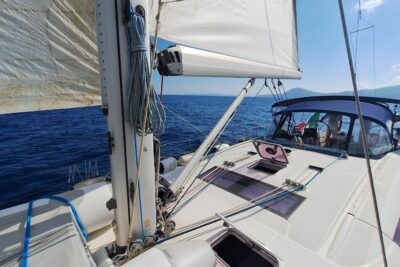 Used Beneteau Oceanis 54 in Imperia (Italy) - photo 3