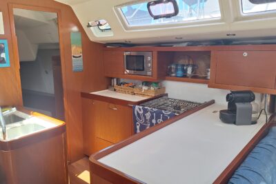 3 cabin 0 guest sailing boat in Imperia (Italy) - boat image 6