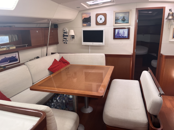 Beneteau Oceanis 54 3 Cabin Sailing Boat (2011)