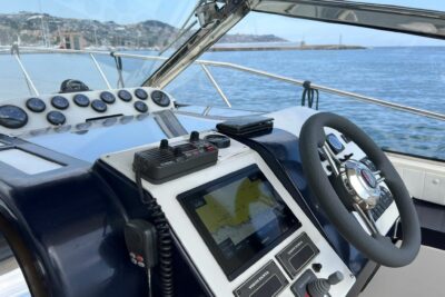 10.36m Fairline Targa 33 yacht - photo 4