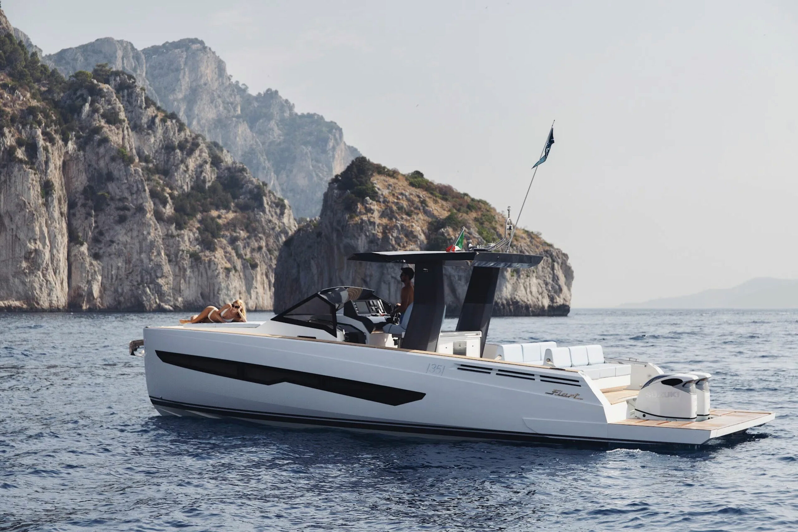 Fiart Mare 35 Seawalker 2 Cabin Motor Boat (2022)