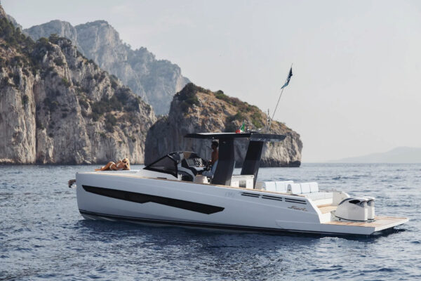 Used Fiart Mare 35 Seawalker 2022 for sale - boat image 1