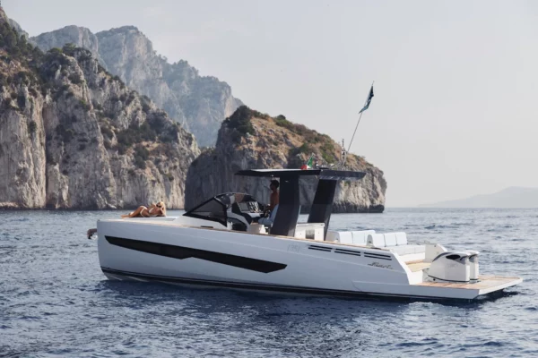 Used Fiart Mare 35 Seawalker 2022 for sale - boat image 1