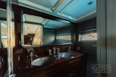 4 berth boat for sale in Cap D'ail (France) - photo 19