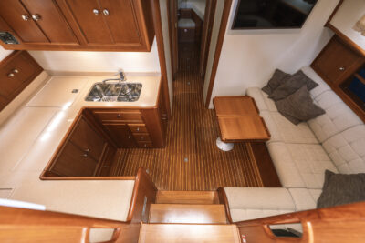 Used Grand Banks Eastbay 43 2002 for sale - boat image 11