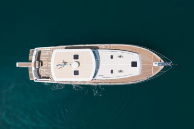 Used Grand Banks Eastbay 43 in Sanremo (Italy) - photo 3