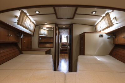 Grand Banks Eastbay 43 in Sanremo (Italy) - boat image 10