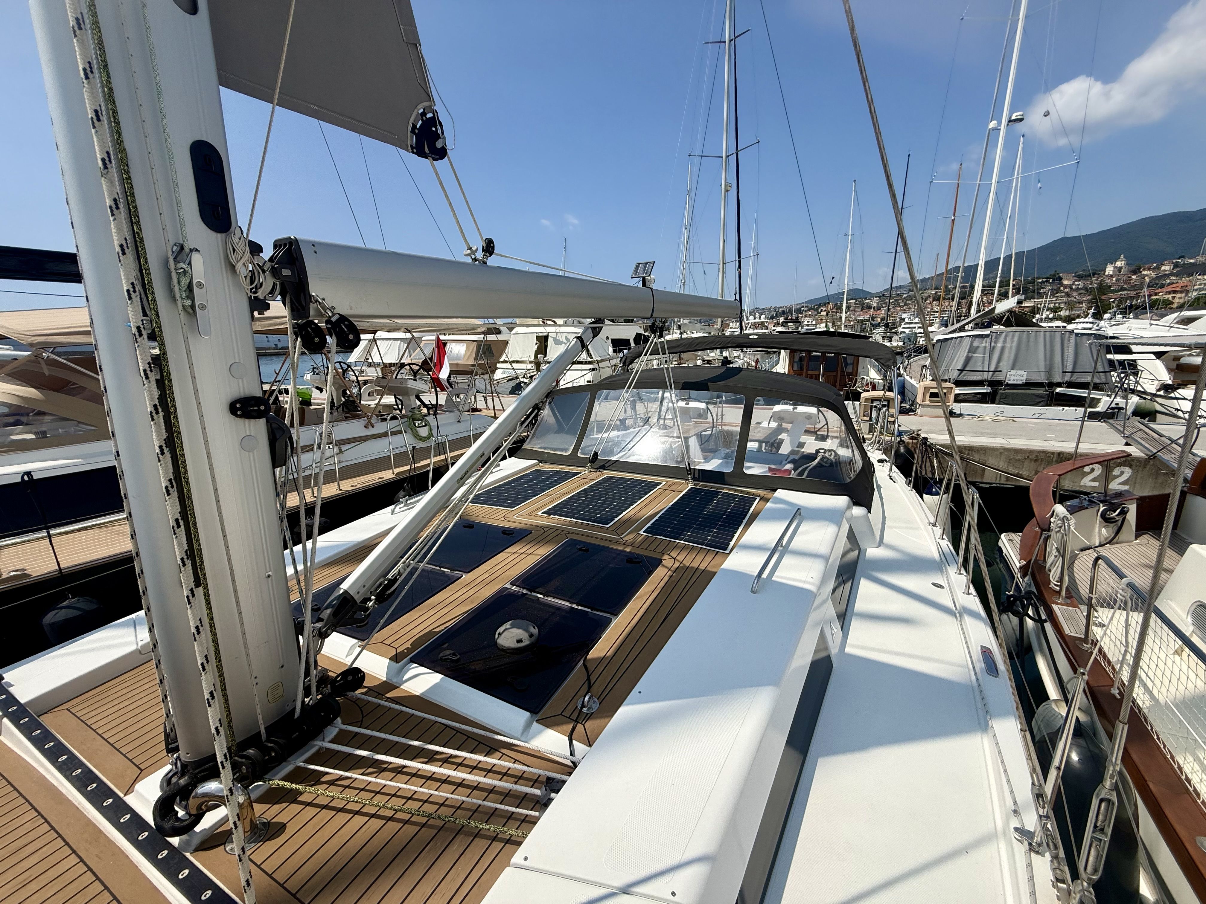 Barca di 0 ospiti in vendita, Sanremo (Italia) - immagine 19