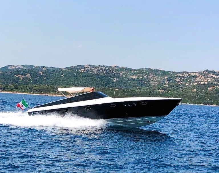 Itama Itama 40