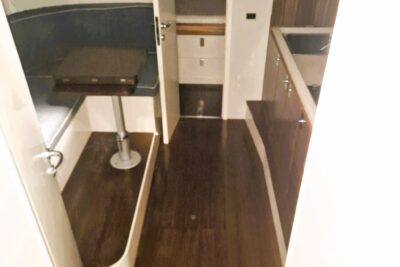 2 cabin 0 guest motor boat in Sardegna (Italy) - boat image 6