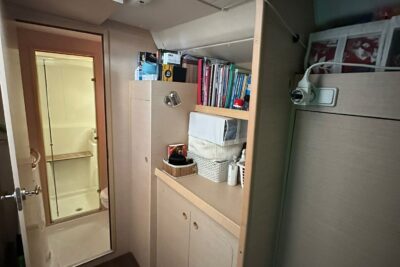 Used Lagoon 380 S2 in Liguria (Italy) - photo 13