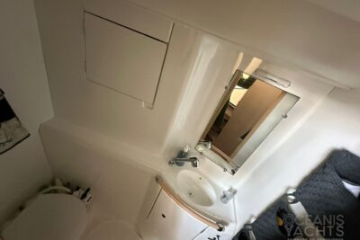 3 cabin 6 guest catamaran in Liguria (Italy) - boat image 16