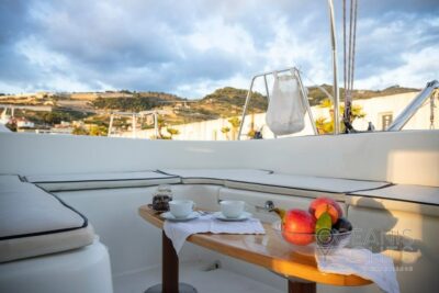Used Lagoon 380 S2 Premium in Imperia (Italy) - photo 3